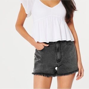 Hollister ULTRA HIGH-RISE FADED BLACK DENIM MOM SHORTS NWT | size 5/27